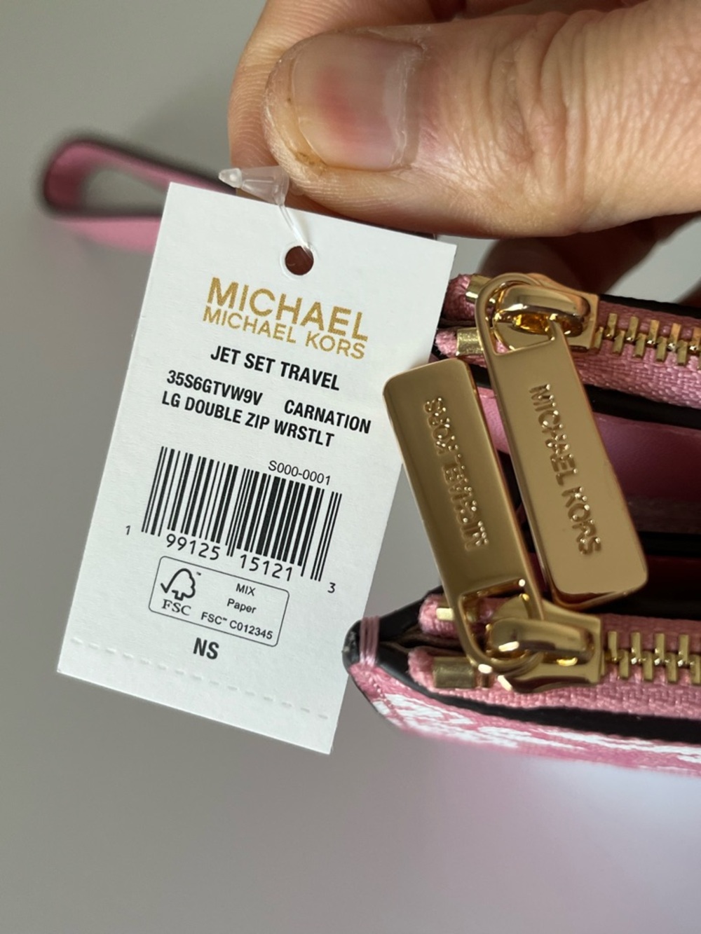 Michael Kors Wallet🎈🎈 - Picture 5 of 9